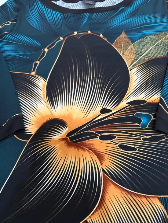 Eva Varro Tunic. Size Large. - Picture 8 of 9